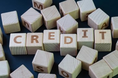 Kredi, insanların len için para veya borç sağlamak için izin güven