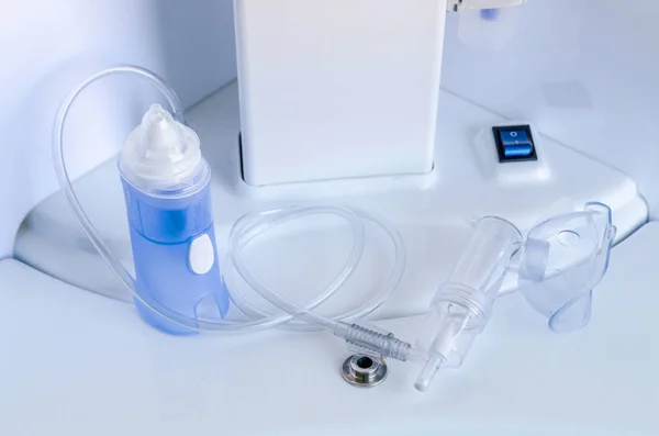 Attrezzature Mediche Inalazione Con Maschera Respiratoria Nebulizzatore Respiratorio — Foto Stock