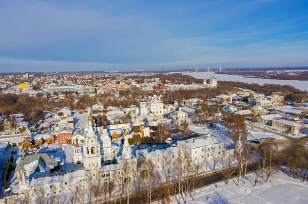 Holy Trinity Monastery en Annunciatieklooster in Murom, Rusland. Winter antenne drone uitzicht — Stockfoto