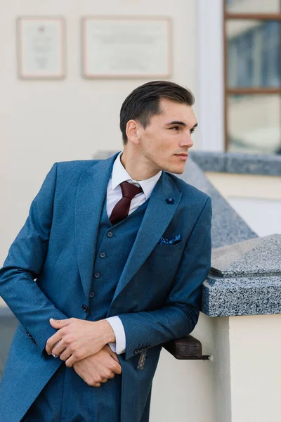 Portrait Attractive Young Businessman Urban Background Wearing Suit Necktie — Stock Photo, Image