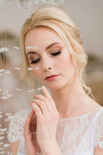 Casamento Conceitual Manhã Noiva Estilo Europeu Vestido Boudoir Taxas Interior — Fotografia de Stock