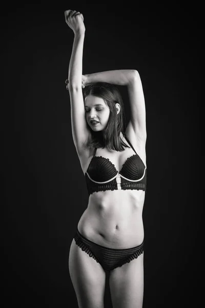 Függőleges Nézet Fotó Gyönyörű Félénk Hölgy Csipke Bikini Boudoir Melltartó — Stock Fotó