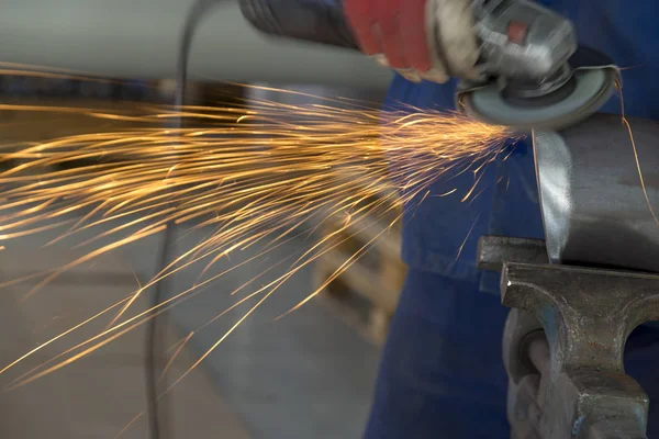 Dettaglio Girato Che Mostra Una Smerigliatrice Lavoro — Foto Stock