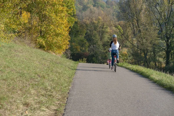 Piste Cyclable Rurale Idyllique Avec Cyclistes Hohenlohe Automne — Photo