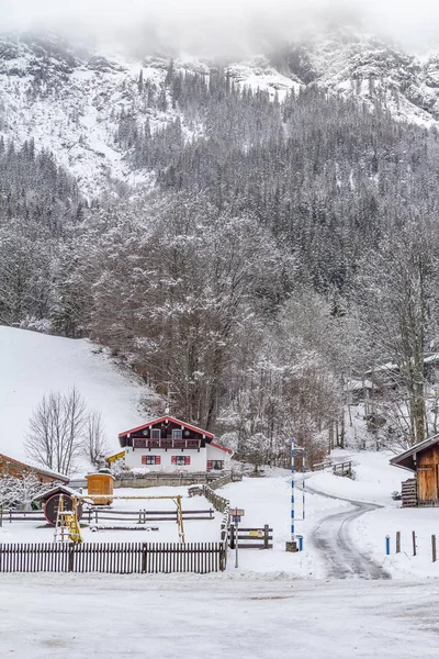 Rond de Hintersee op wintertijd — Stockfoto