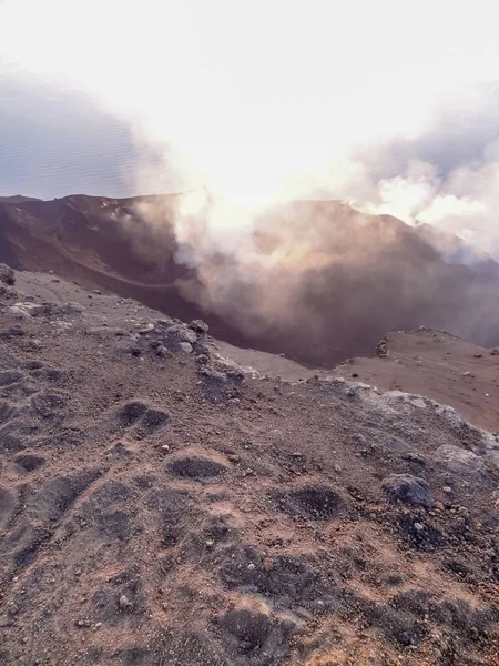 Crater at Mount Stromboli — Stock Photo, Image