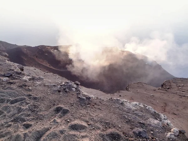 Krater am Mount Stromboli — Stockfoto