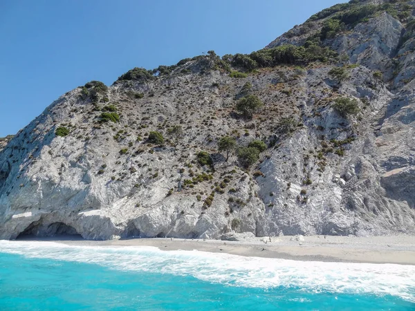 Yunan Sporades Adalarından Skiathos Taki Lalaria Plajında Güneşli Bir Manzara — Stok fotoğraf