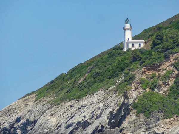 Paisaje Costero Incluyendo Faro Skopelos Grupo Isla Sporades Grecia — Foto de Stock