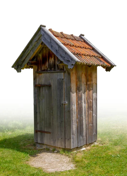 Tarihi Ahşap Çukur Tuvaleti Gradyanı Beyaz Arka Tarafta Izole Edilmiş — Stok fotoğraf