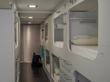 Hostel Casa Ibarrola - Pamplona, Navarre, İspanya, 4 Eylül 2014 oda rahat özel kapsül