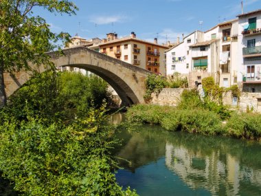 Hacı köprüden Ega Nehri - Estella, Navarre, İspanya (Puente de la Carcel)