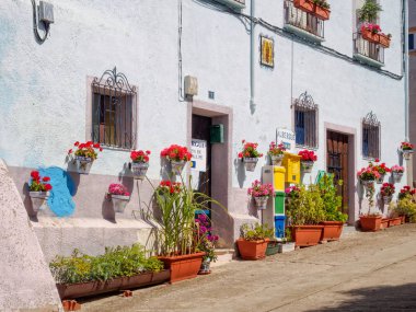 Albergue Virgen de Guadalupe köyü - Ciruena, La Rioja, Spain, 9 Eylül 2014 eski bölümü