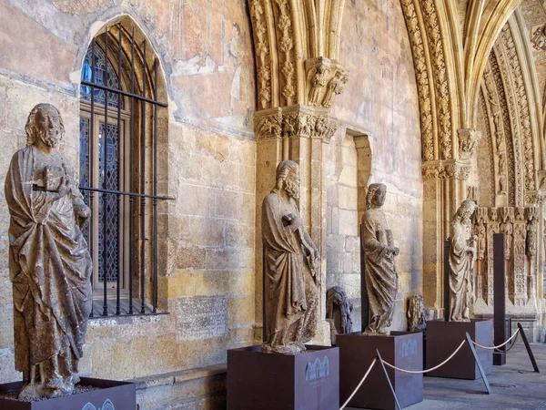 Estatuas Claustro Catedral Santa María León León Castilla León España — Foto de Stock