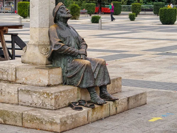 Estatua Bronce Peregrino Cansado José María Acuna Una Marca Colores — Foto de Stock