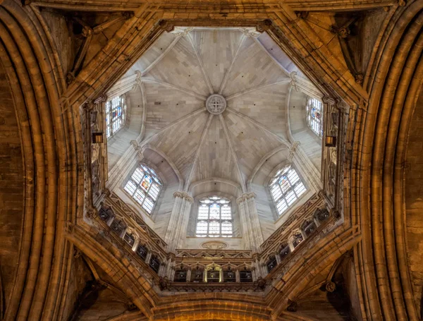 Catedral de Santa Eulalia - Barcelona — Foto de Stock