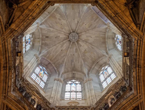 Catedral de Santa Eulalia - Barcelona — Foto de Stock