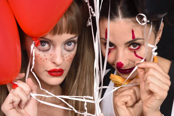 Halloween Horror Poppen Vrouw Met Ballonnen Partij — Stockfoto
