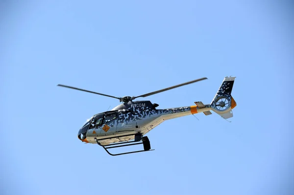 Inspección con helicóptero Amprion GmbH — Foto de Stock