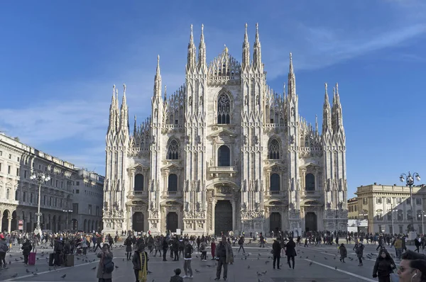 Домський собор Мілана — стокове фото