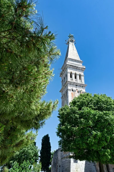 Iglesia Santa Eufemia Campanario Rovinj Croacia Europa —  Fotos de Stock