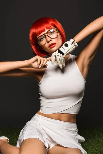 Seductive Young Woman Red Bob Cut Golf Glove Stylish Eyeglasses — Stock Photo, Image