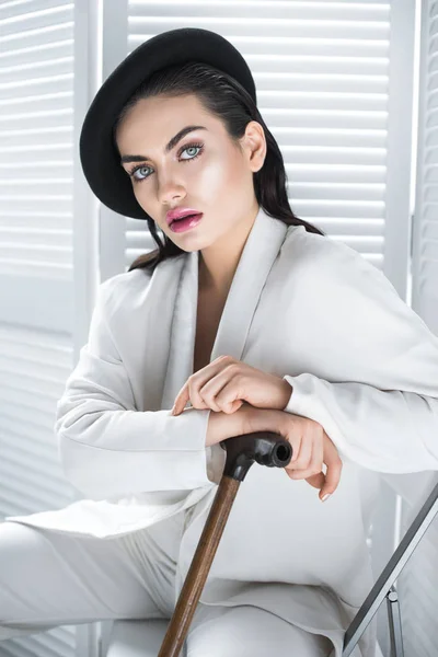 Beautiful Elegant Woman Beret White Fashionable Suit — Stock Photo, Image