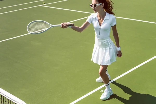 Beautiful Woman White Sportswear Sunglasses Playing Tennis Court — Stock Photo, Image