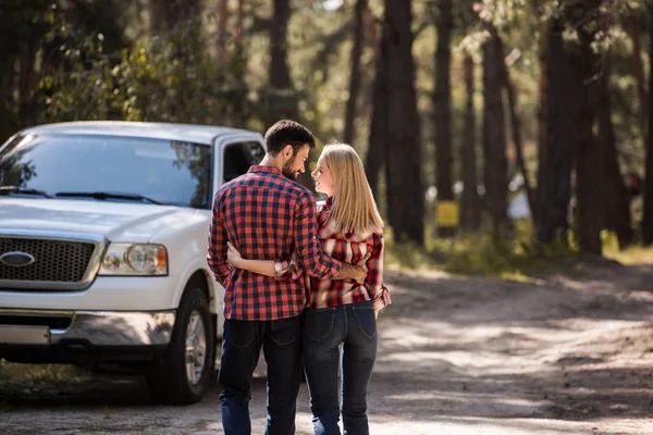 Back View Couple Hugging Walking Pickup Truck Forest — Stock Photo, Image