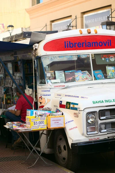 Serena Chile February 2015 Libreriamovil Mobile Bookshop Parking Balmaceda Street — Stock Photo, Image
