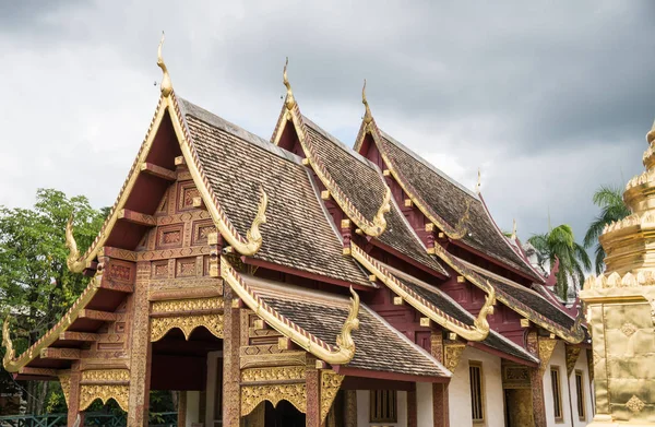 De prachtige tempels in Thailand. — Stockfoto