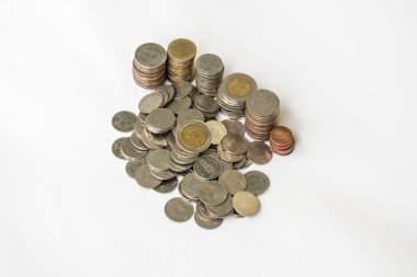 Tay sikke para baht olduğunu. Birçok fiyat türü vardır..