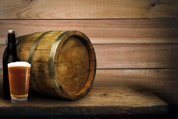 Wooden Barrel Glass Beer Old Oak Table Wood — Stock Photo, Image