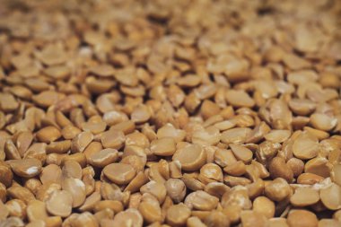 Doğranmış kurutulmuş bezelye arka plan. Makro görünümü.