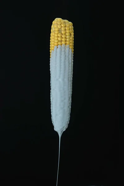 Капающая Белая Краска Кукурузного Лабиринта Черном Фоне Креативный Плакат — стоковое фото