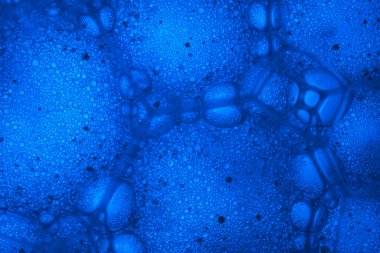 Su aşırı derecede soyut mavi kabarcıklar. Tasarım için soyut doğa devriyesi. Makro fotogrpaphy görünümü.