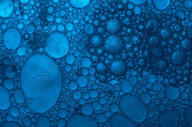 Çok güzel soyut su kabarcıkları ve su kabarcıklarını kapatın. Tasarım için soyut doğa devriyesi. 