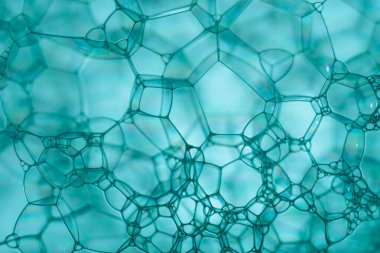 Güzel su menth soyut sabun baloncuklarını kapatın. Tasarım için arkaplan modeli. Makro fotoğrafçılık görünümü.