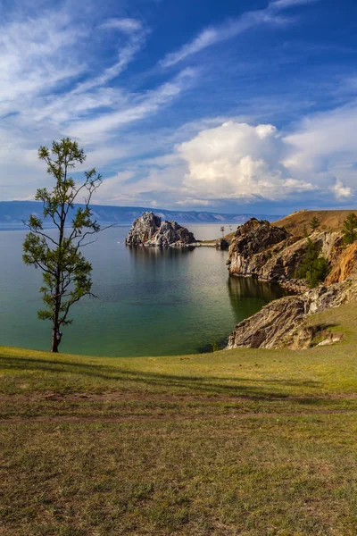 Cape Burhan Dan Shaman Rock Pulau Olkhon Danau Baikal — Stok Foto