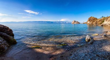 Cape burhan ve şaman rock olkhon Adası Baykal Gölü, Rusya Federasyonu.