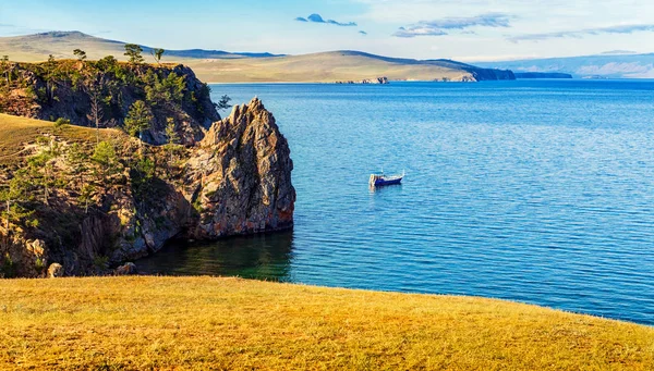 Bajkál-tó. Nyári napon — Stock Fotó