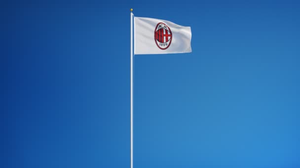 Olaszország Milánó július 2018: A.C. Milan zászló integetett a lassú mozgás ellen, kék eget, szerkesztői animáció, zökkenőmentesen végtelenített, közelről, elszigetelt az alfa-csatorna.