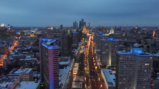 Lumières Lumineuses Nuit Moscou Vue Oiseau Circulation Intense Dans Rue — Video