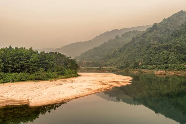 Widok Krajobrazu Syn Ngan Pho Rzeka Wietnamie Pobliżu Granicy Laosem — Zdjęcie stockowe