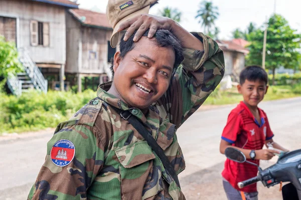 Kratie Καμπότζη Νοεμβρίου 2017 Πορτρέτο Της Ευτυχής Χαμογελαστοί Man Αγροτική — Φωτογραφία Αρχείου