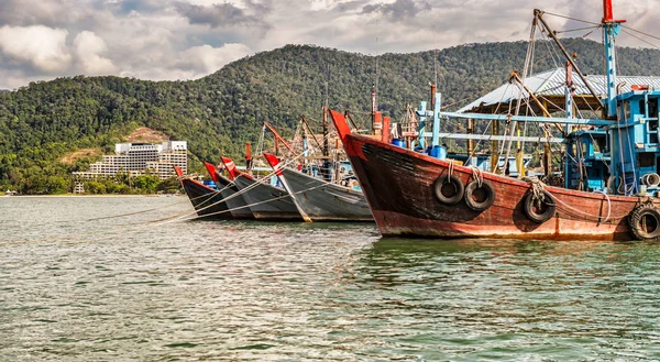 Los Coloridos Barcos Pesca Ancla Costa Penang Malasia — Foto de Stock