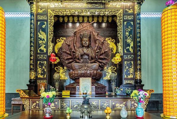 Penang Malásia Dezembro 2017 Estátuas Kek Lok Templo Budista Penang — Fotografia de Stock