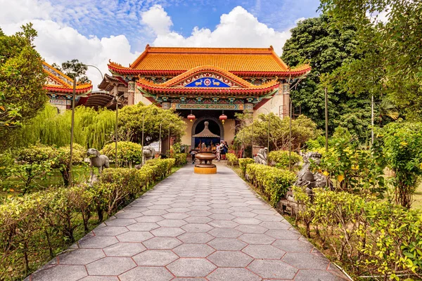 ペナンの Kek Lok の仏教寺院でペナン マレーシア 2017 神社建築 マレーシア最大の仏教寺院をするという — ストック写真