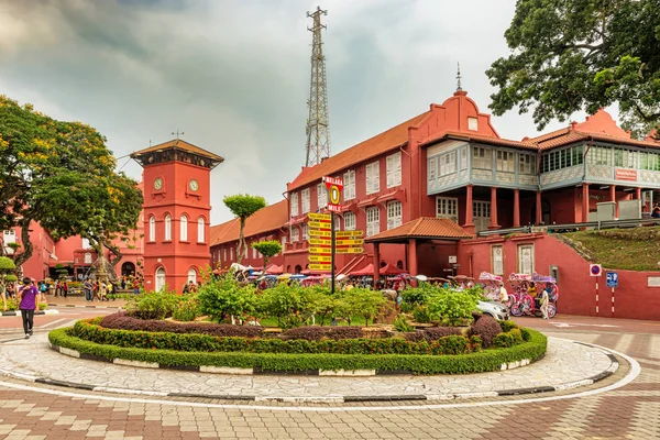 Малакка Малайзия Декабря 2017 Туристы Посещают Городскую Площадь Называют Голландскую — стоковое фото