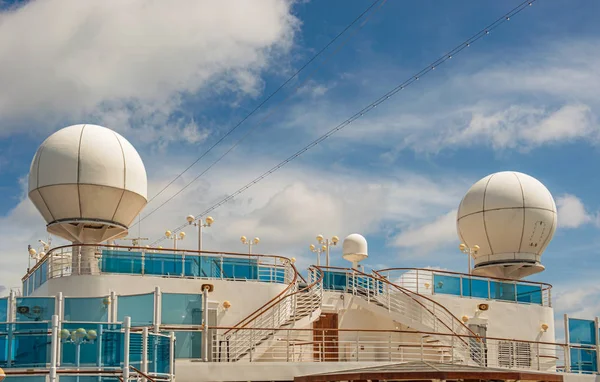 Vista Cubierta Superior Del Crucero Moderno — Foto de Stock